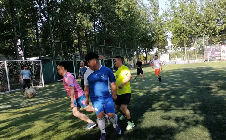 05-斯庫爾團隊活動 酣暢淋漓，熱血足球.jpg