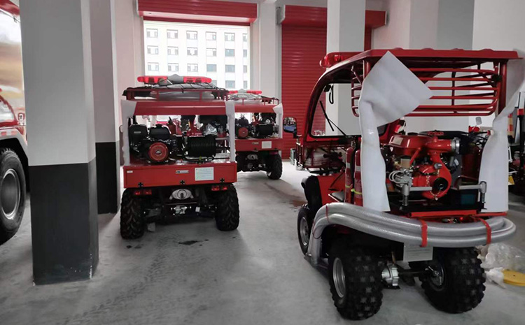 斯庫(kù)爾四輪消防摩托車.jpg